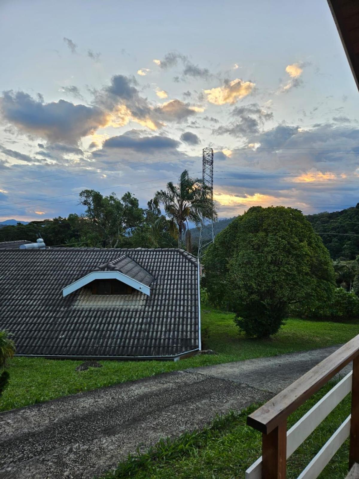 Chale Amanhecer Hotel Santo Antonio do Pinhal Exterior photo